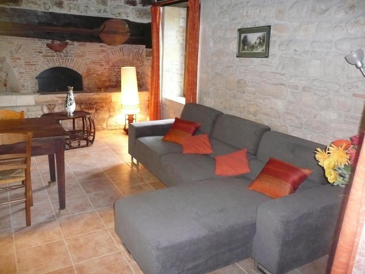 Gite La Chapelle Nailhac Extérieur photo